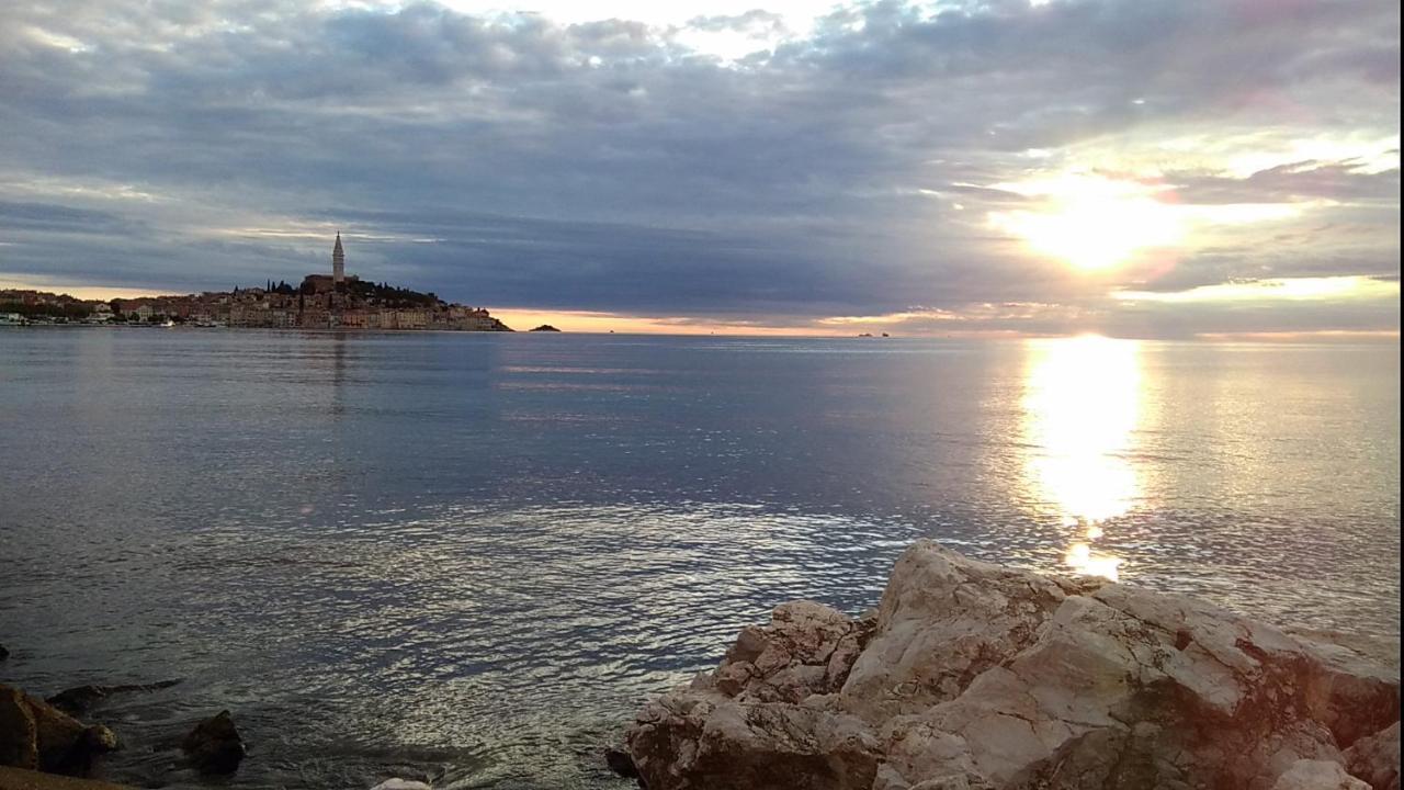 Apartment Below The Stars Rovinj Exterior foto